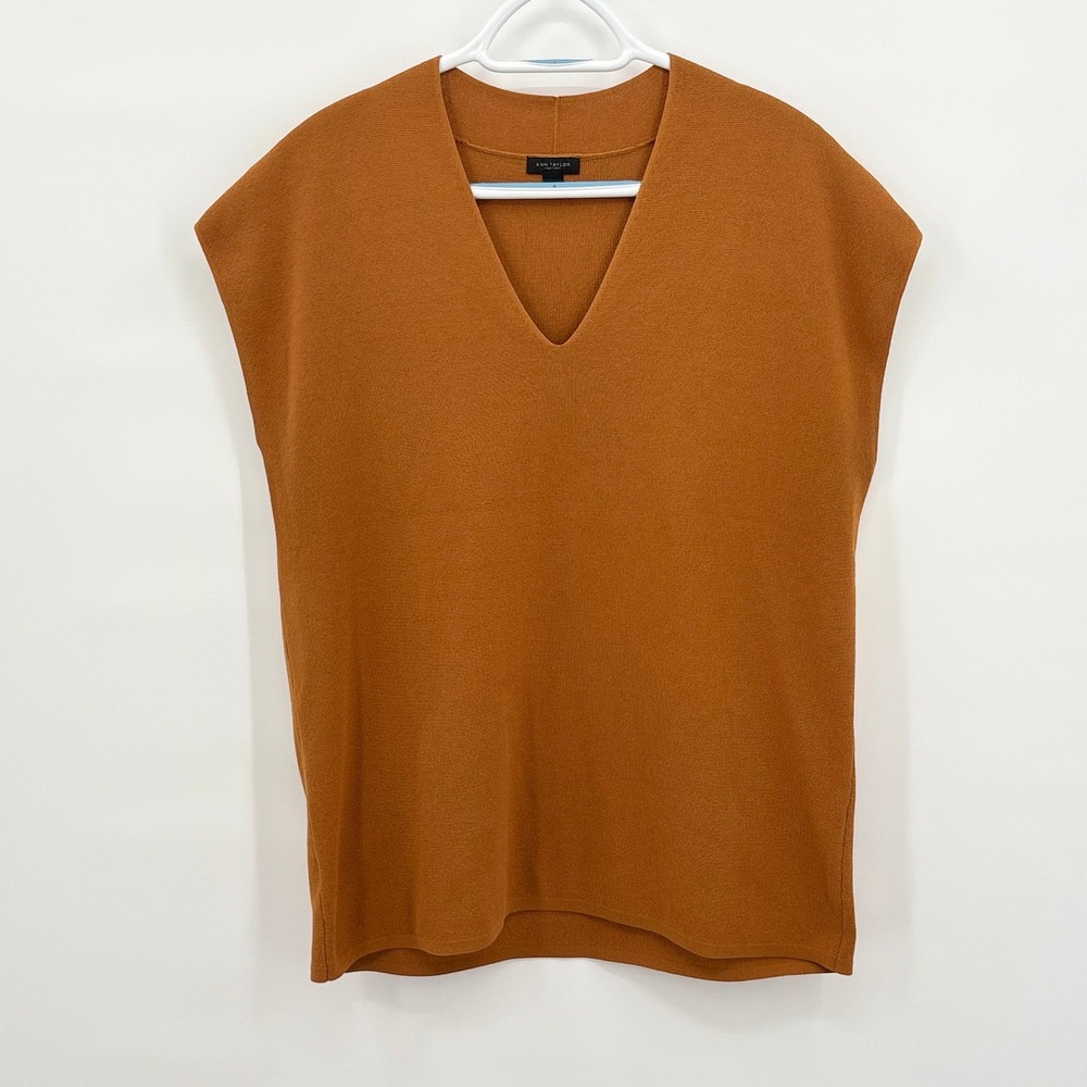 Ann Taylor Factory Burnt Orange V-Neck Sweater Vest XL‎ Cap Sleeve Fine Knit